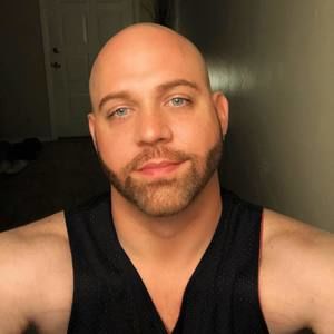 Meet your Posher, Derek